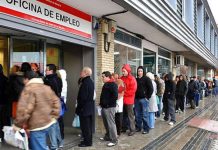 Pleacă românii din Spania: „Nu mai merită să trăiești aici” (presa spaniolă)