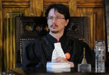 Cristi Danileț, judecător la CCR?