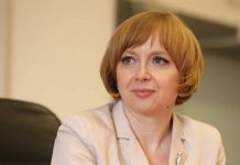 Emilia Șercan: „Studiile doctorale  s-au transformat într-un fel de afacere și pentru conducătorii de  doctorat, și pentru doctoranzi”
