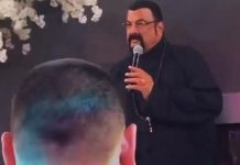 Steven Seagal și-a serbat ziua de naștere alături de „prietenii” săi ruși