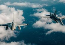 O aeronavă de mici dimensiuni cu două persoane la bord a survolat miercuri seara la joasă altitudine spațiul aerian și a trecut pe deasupra Oradiei