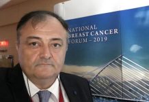 Chirurgul Octavian Mazilu, fostul manager al Spitalului Municipal din Timişoara, prins când lua șpagă