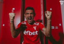 Claudiu Keseru este căpitanul UTA-ei în Superliga României la fotbal