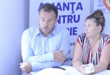 Liviu Pop: Baronii manualelor care au livrat Legea dezastruoasă din 2011 au venit astăzi cu un nou pachet de legi în educație! +Video