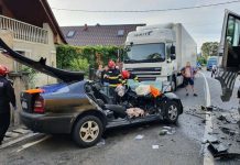 Accident cu doi decedați în Aușeu, după o coliziune între un camion și un autoturism