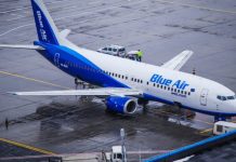 Se îngroașă gluma la Blue Air, încă o lună vor fi cu avioanele la sol!