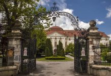 Expoziția multimedia interactivă la grădina Palatului Episcopal Romano-Catolic din Oradeae