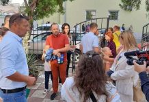 Conflictul dintre părinți și învățătoarea Livia Ciotea continuă!