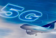 Pasagerii vor putea folosi telefoanele în avion în statele membre ale Uniunii Europene