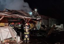 Incendiu la un atelier de tâmplărie din Oradea
