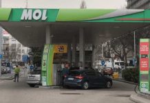 Prețul benzinei a ajuns să fie mai mare în Ungaria decât în România