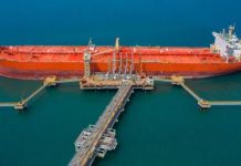 Ce vrea Moscova să facă cu cele peste 100 de nave vechi pe care le-a cumpărat în secret anul acesta?