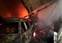 Incendiu de mari proporții la un garaj din Ponoară