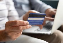 Cum să furi 1.373.300 lei din contul bancar al unui client mort