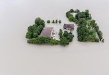 Ploile torenţiale au lovit regiunea Emilia-Romagna din nordul Italiei, declanșând inundații și alunecări de teren