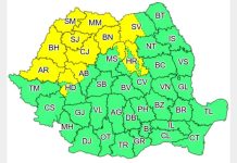 Cod galben de ploi şi vijelii până vineri seara