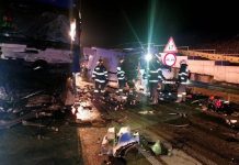 Un tânăr fără permis și pasagerul din dreapta au decedat într-un groaznic accident de mașină