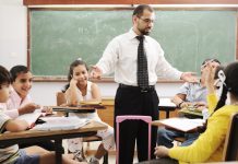 Marcel Ciolacu, apel către dascăli să revină la clase pentru a încheia anul școlar